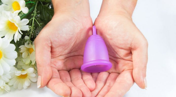 6 avantaje si 7 dezavantaje ale cupei menstruale