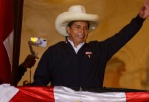 Cine este Pedro Castillo, profesorul rural care ajunge la presedintia Peru