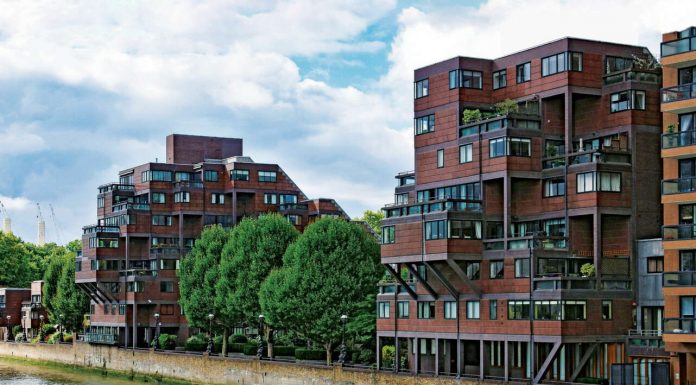 Londra: exista mult mai multa arhitectura decat palate si zgarie-nori