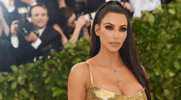 Rihanna o detroneaza pe Kim Kardashian drept cea mai tanara miliardara