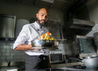 Hotă din inox profesională: ce importanță au capacitatea și controlul temperaturii?